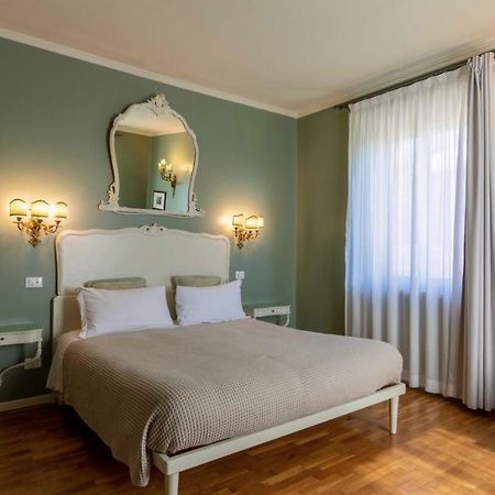 Relais Borghetto Bed & Breakfast Valeggio sul Mincio Luaran gambar