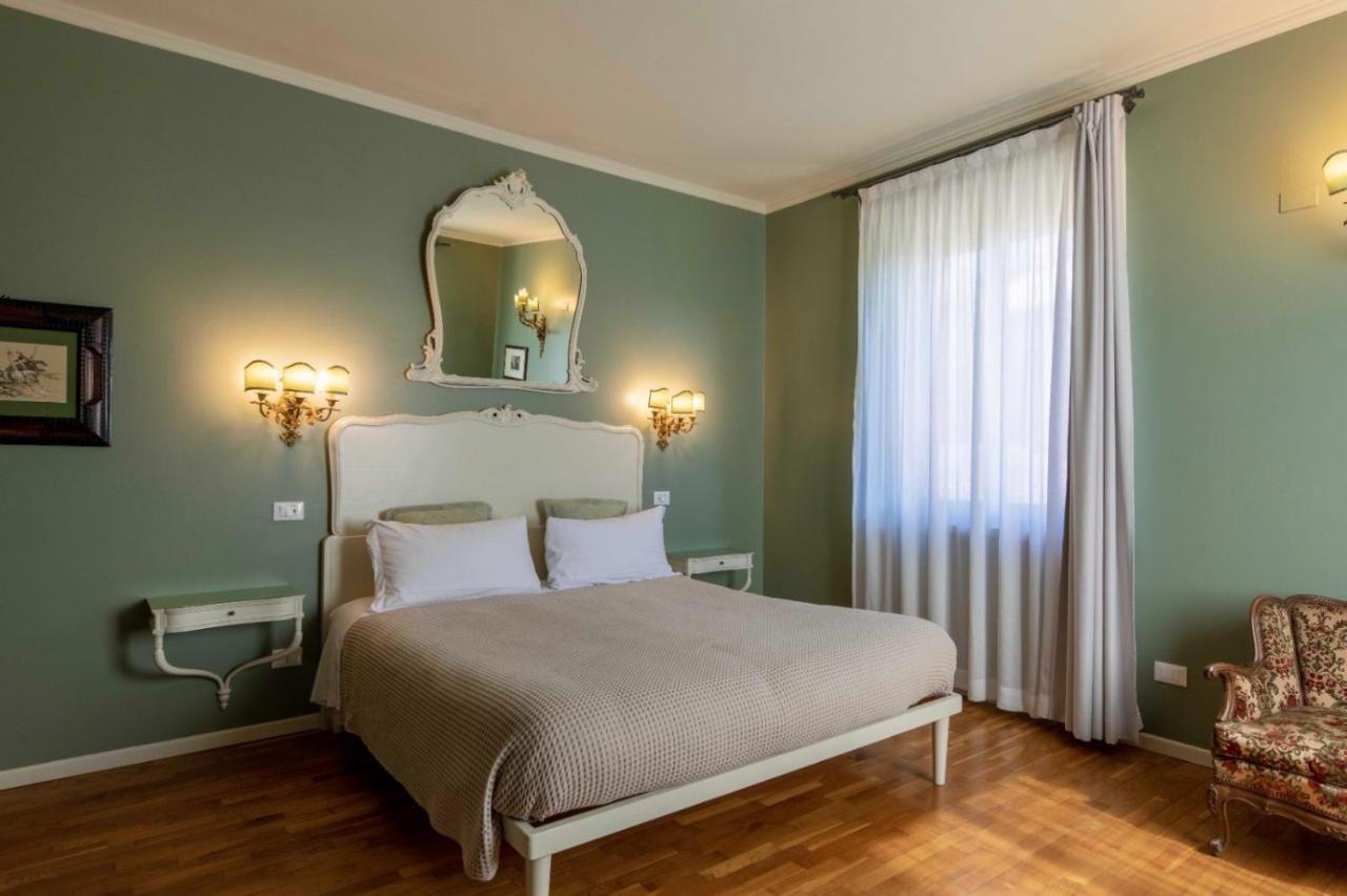 Relais Borghetto Bed & Breakfast Valeggio sul Mincio Luaran gambar